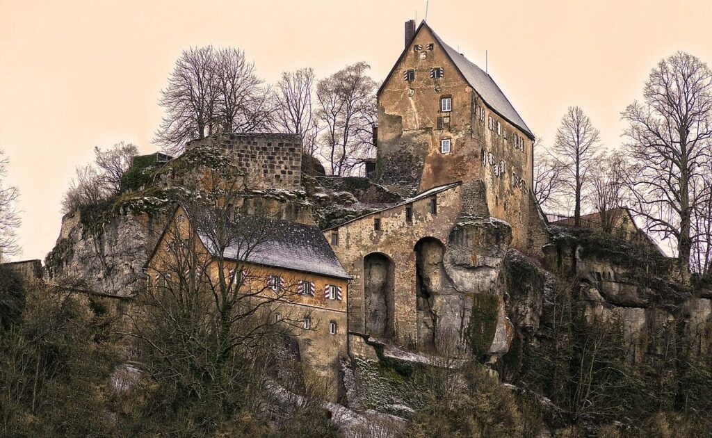 summit castle, castle ruins, ruin, castle, pottenstein, middle ages, höhenburg, monument protection, imposing, landmark, sightseeing, historical, building, franconian, franconian switzerland, romantic, upper franconia, bavaria, castle, castle, castle, castle, castle